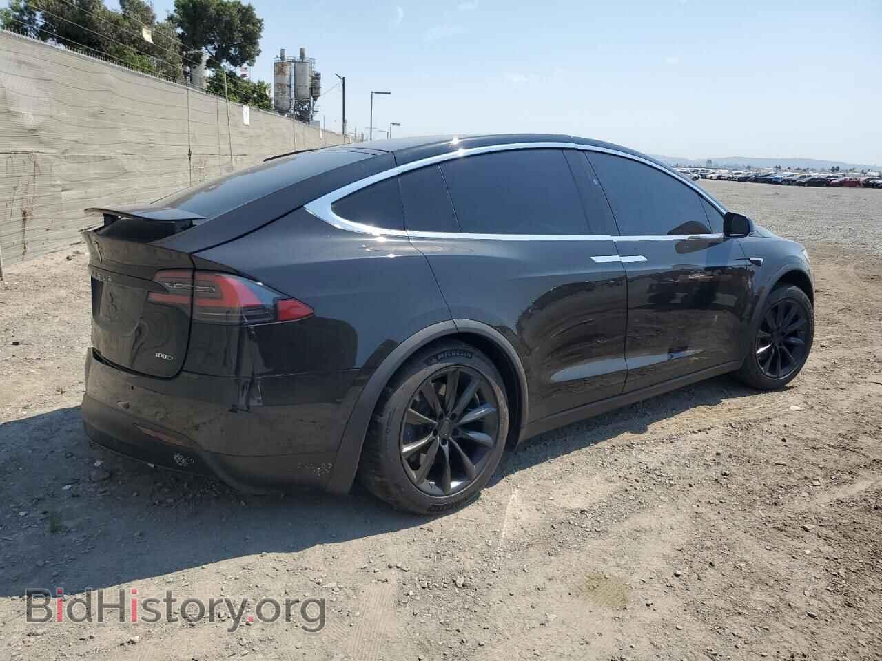 2017 TESLA MODEL X - VIN: 5YJXCAE20HF074604 - Photo 3