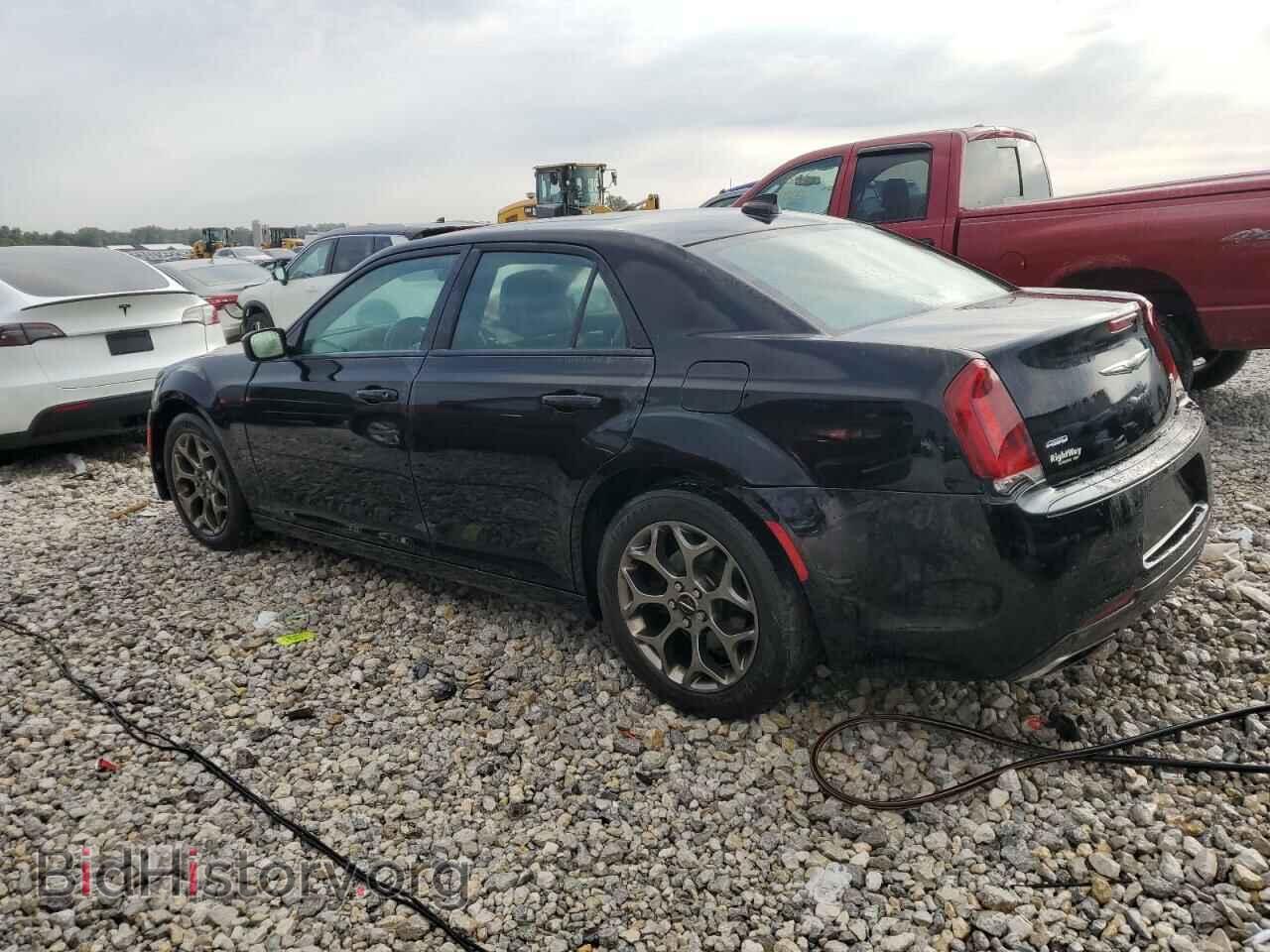 2016 CHRYSLER 300 - VIN: 2C3CCAGG0GH304811 - Фото 2