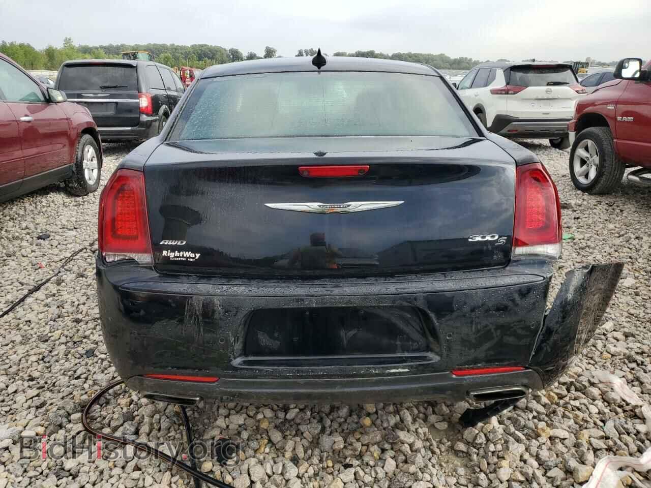 2016 CHRYSLER 300 - VIN: 2C3CCAGG0GH304811 - Фото 6