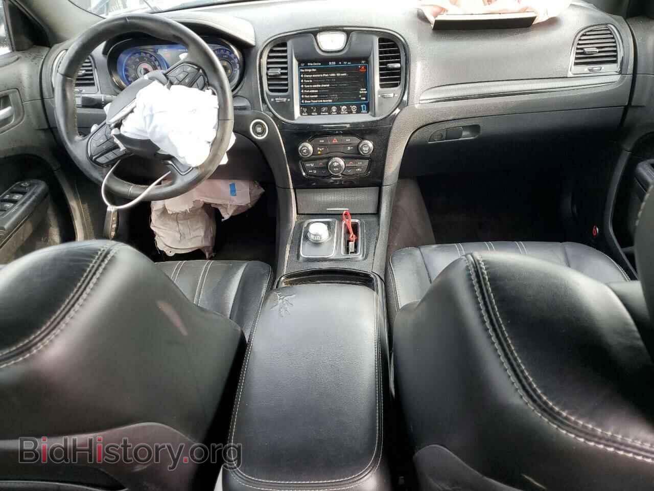 2016 CHRYSLER 300 - VIN: 2C3CCAGG0GH304811 - Фото 8