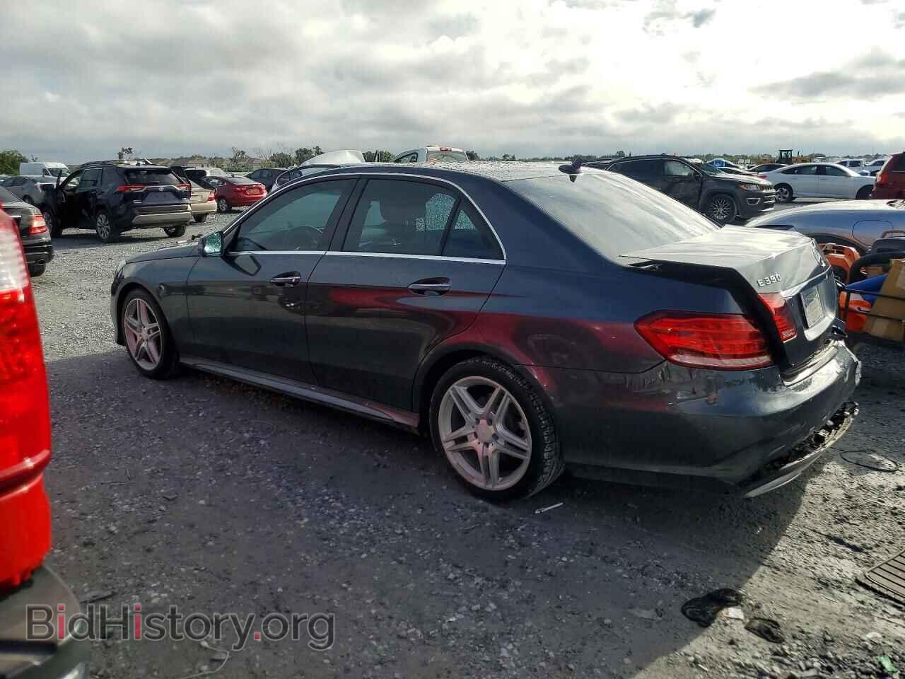 2014 MERCEDES-BENZ E-CLASS - VIN: WDDHF5KB0EA840073 - Фото 2