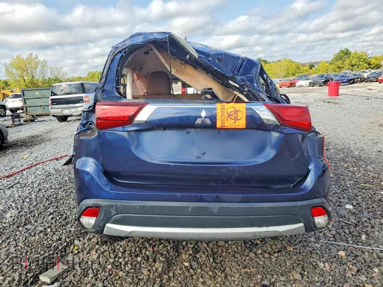 2017 MITSUBISHI OUTLANDER - VIN: JA4AD3A39HZ067524 - Photo 6