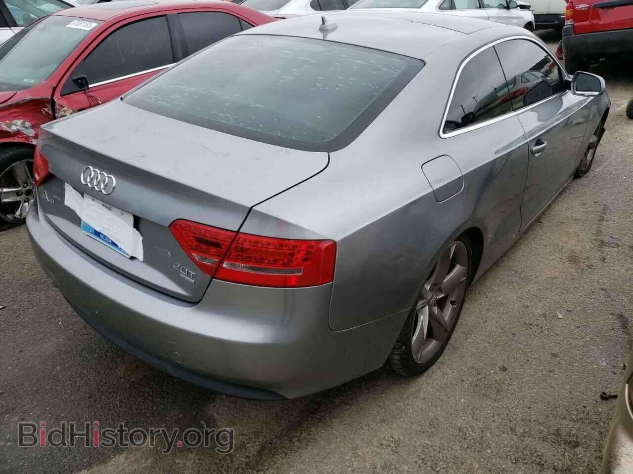 2010 AUDI A5 - VIN: WAULFAFR7AA037787 - Фото 4