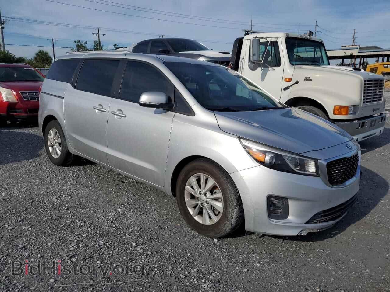 2016 KIA All Models - VIN: KNDMB5C18G6198086 - Фото 4