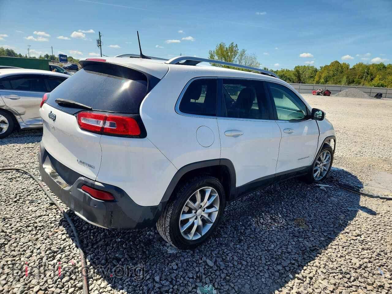 2018 JEEP CHEROKEE - VIN: 1C4PJLDB7JD567874 - Фото 3