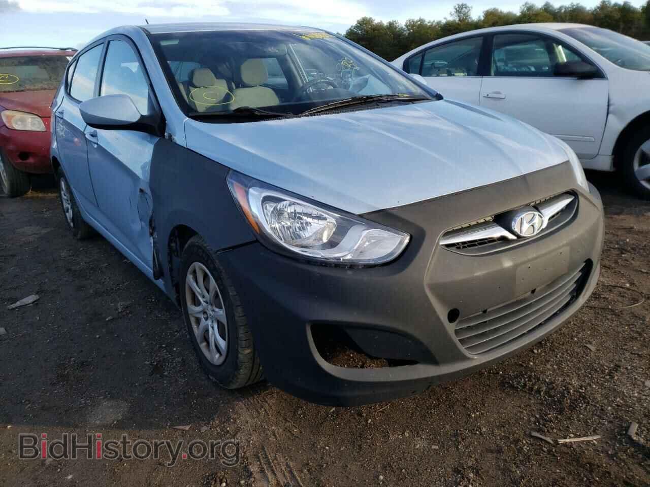 Фотография KMHCT5AE2DU137799 - HYUNDAI ACCENT 2013