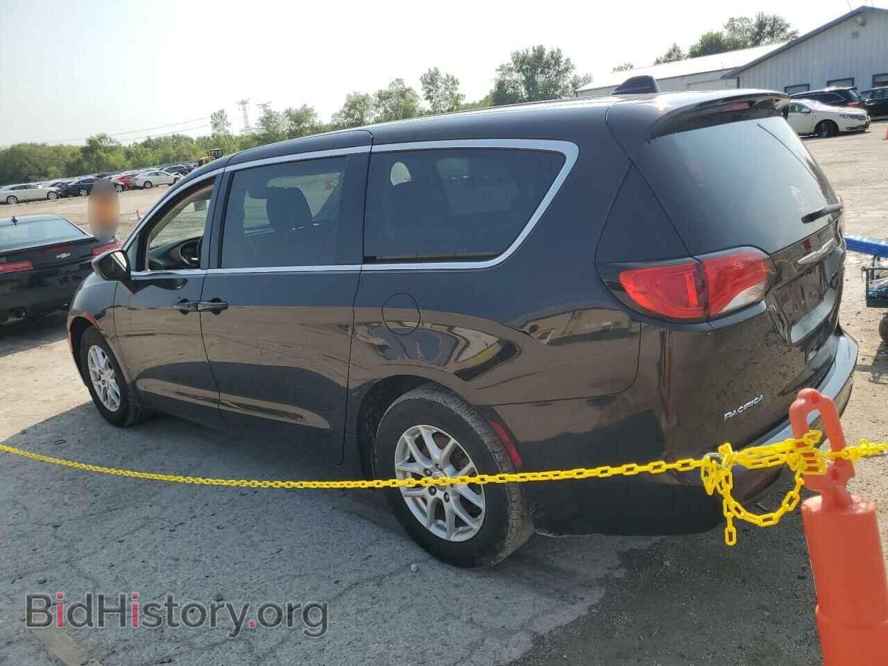 2017 CHRYSLER PACIFICA - VIN: 2C4RC1DG9HR675617 - Photo 2