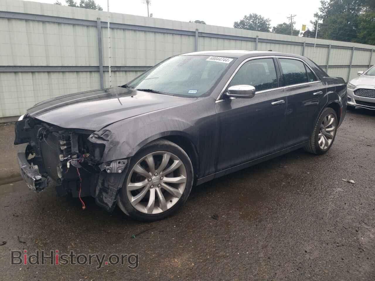 Фотография 2C3CCAEG3KH577494 - CHRYSLER 300 2019