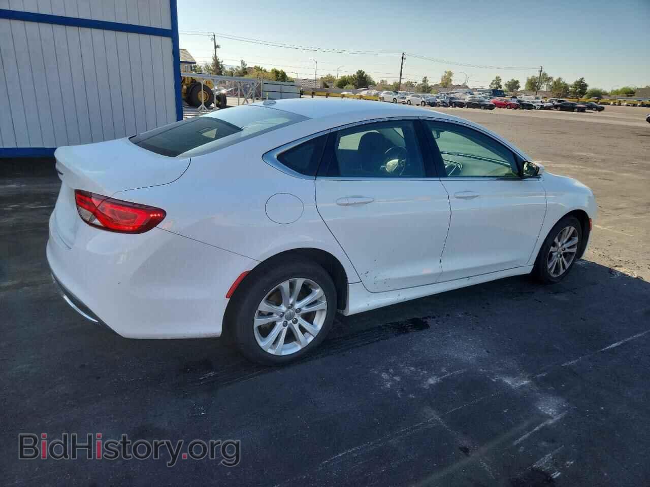 2015 CHRYSLER 200 - VIN: 1C3CCCAB2FN660384 - Photo 3
