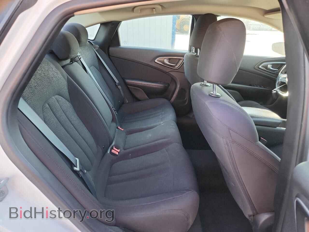 2015 CHRYSLER 200 - VIN: 1C3CCCAB2FN660384 - Photo 10