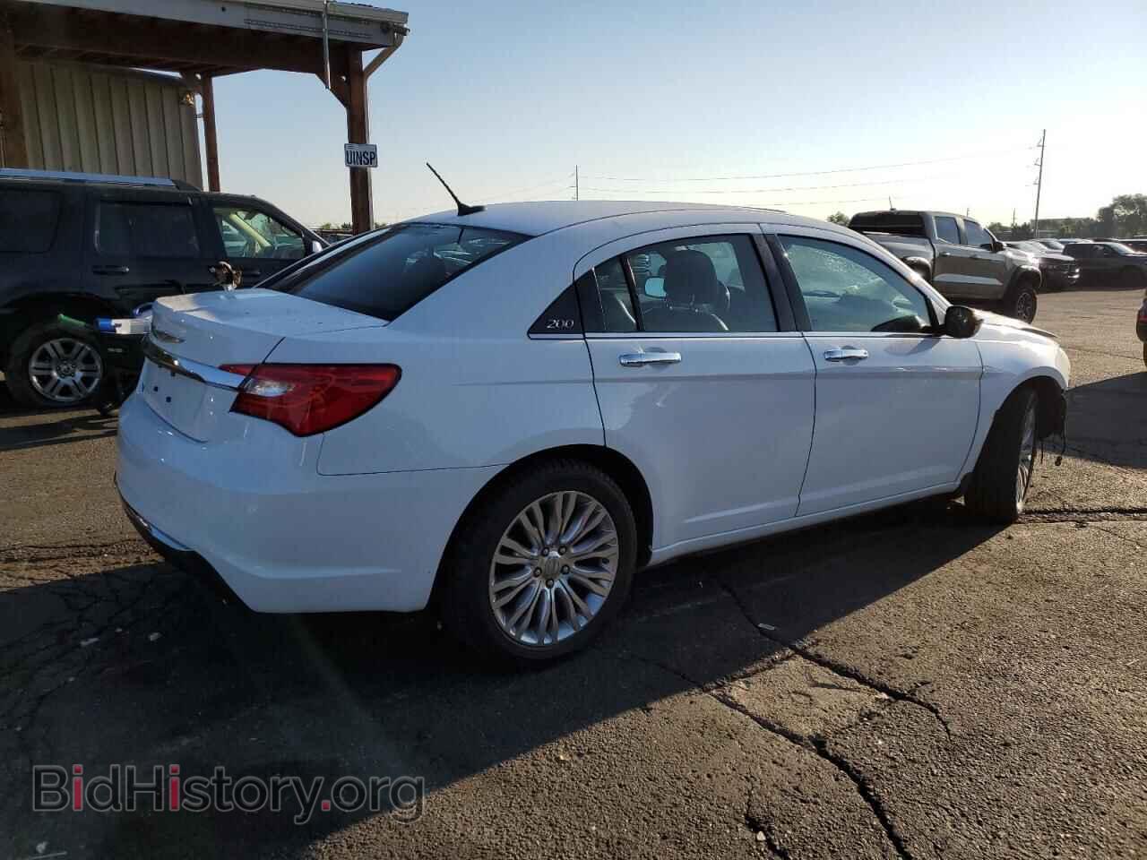 2013 CHRYSLER 200 - VIN: 1C3CCBCG2DN574251 - Фото 3