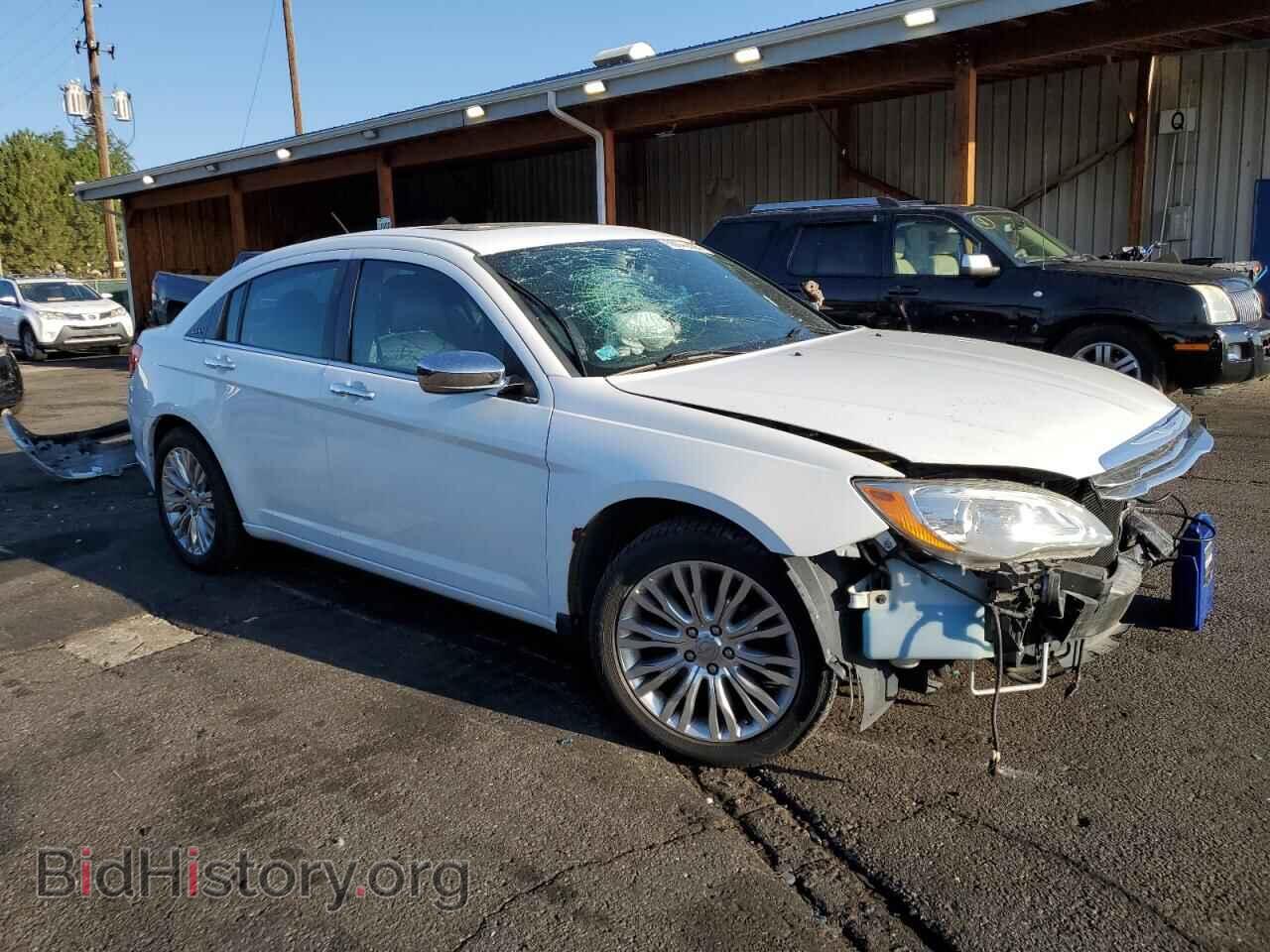2013 CHRYSLER 200 - VIN: 1C3CCBCG2DN574251 - Фото 4