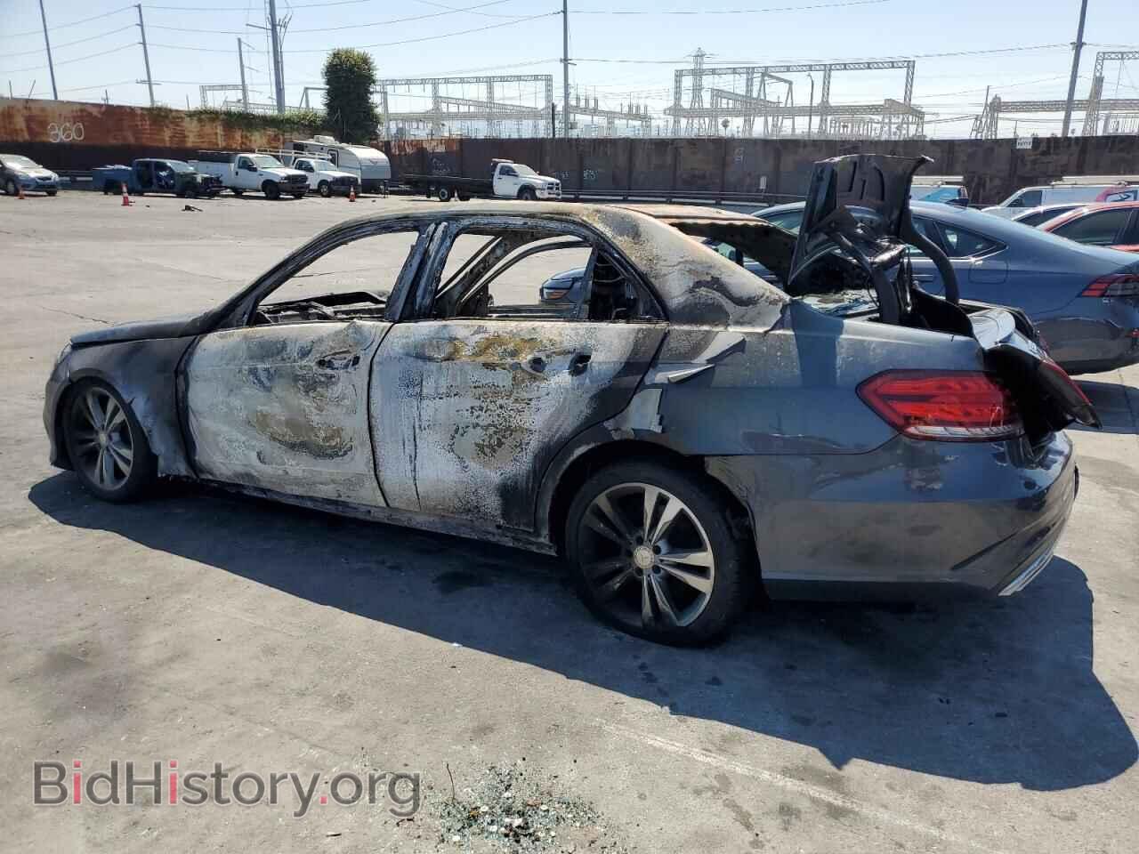 2014 MERCEDES-BENZ E-CLASS - VIN: WDDHF5KB2EB052504 - Фото 2