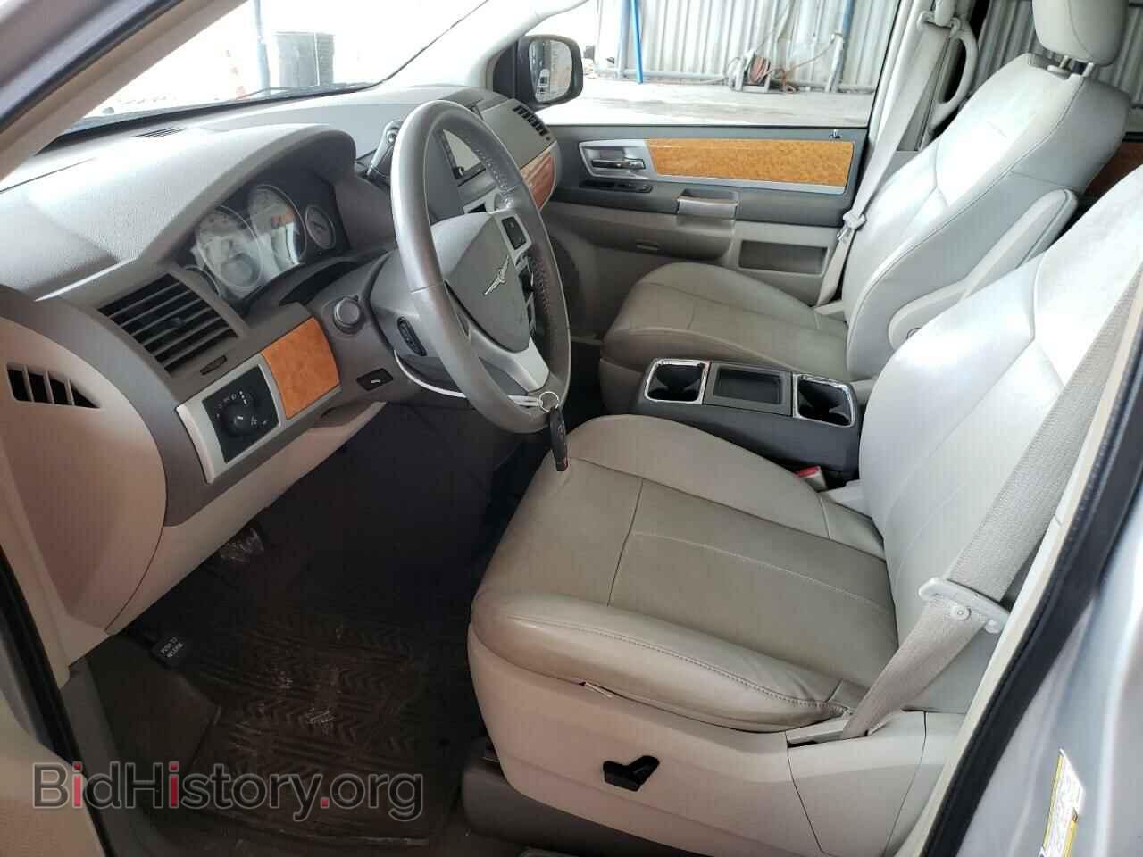 2009 CHRYSLER MINIVAN - VIN: 2A8HR64X89R669888 - Фото 7