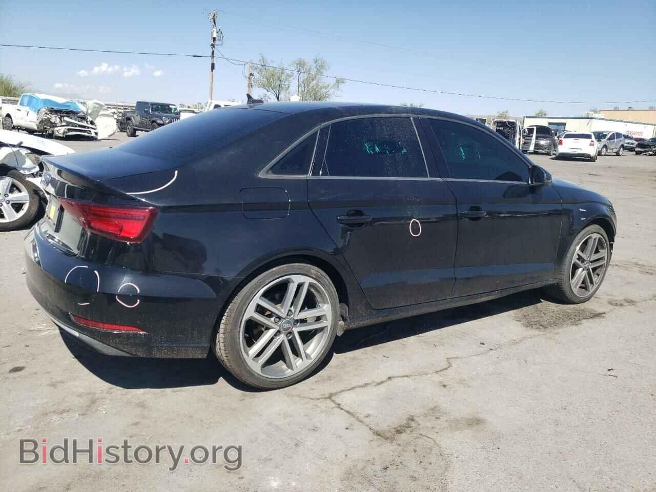 2018 AUDI A3 - VIN: WAUAUGFF0J1023767 - Фото 3