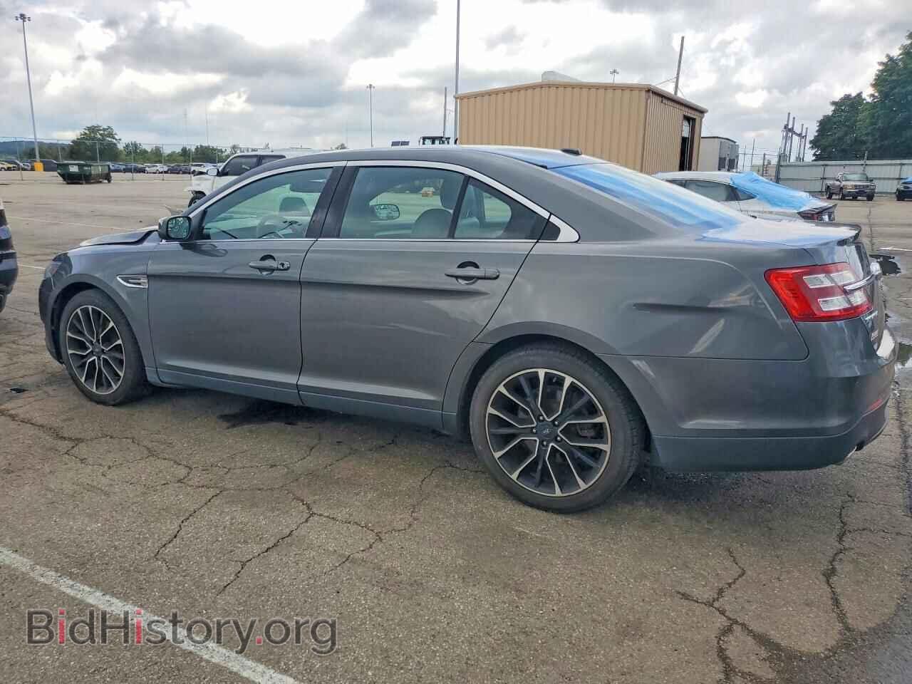 2018 FORD TAURUS - VIN: 1FAHP2E8XJG115499 - Photo 2