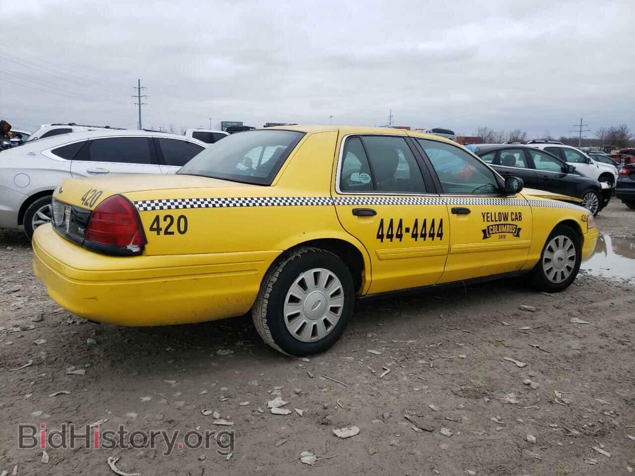 2011 FORD CROWN VIC - VIN: 2FABP7BV0BX176711 - Фото 3