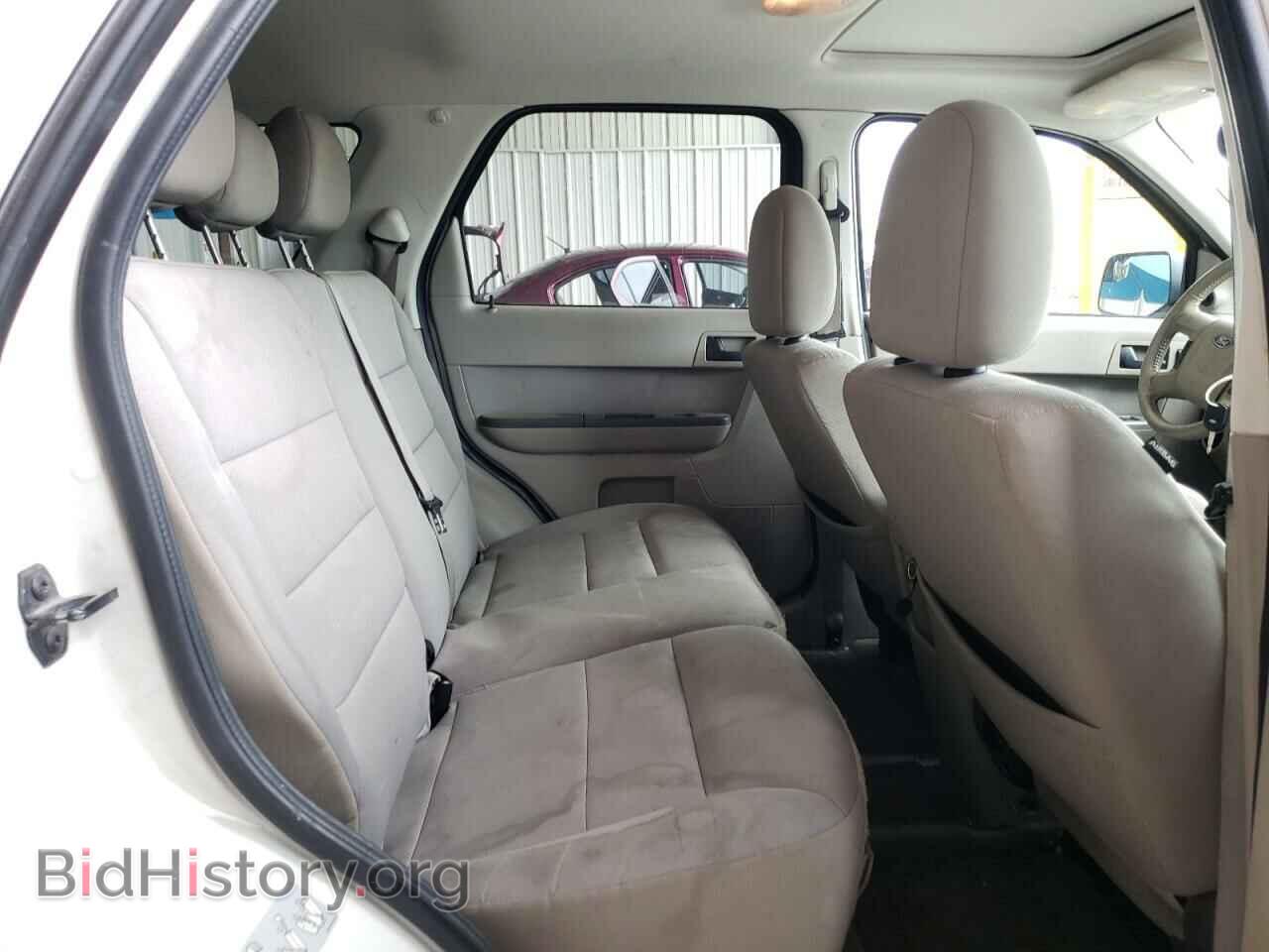 2011 FORD ESCAPE - VIN: 1FMCU0DG8BKA07290 - Фото 10