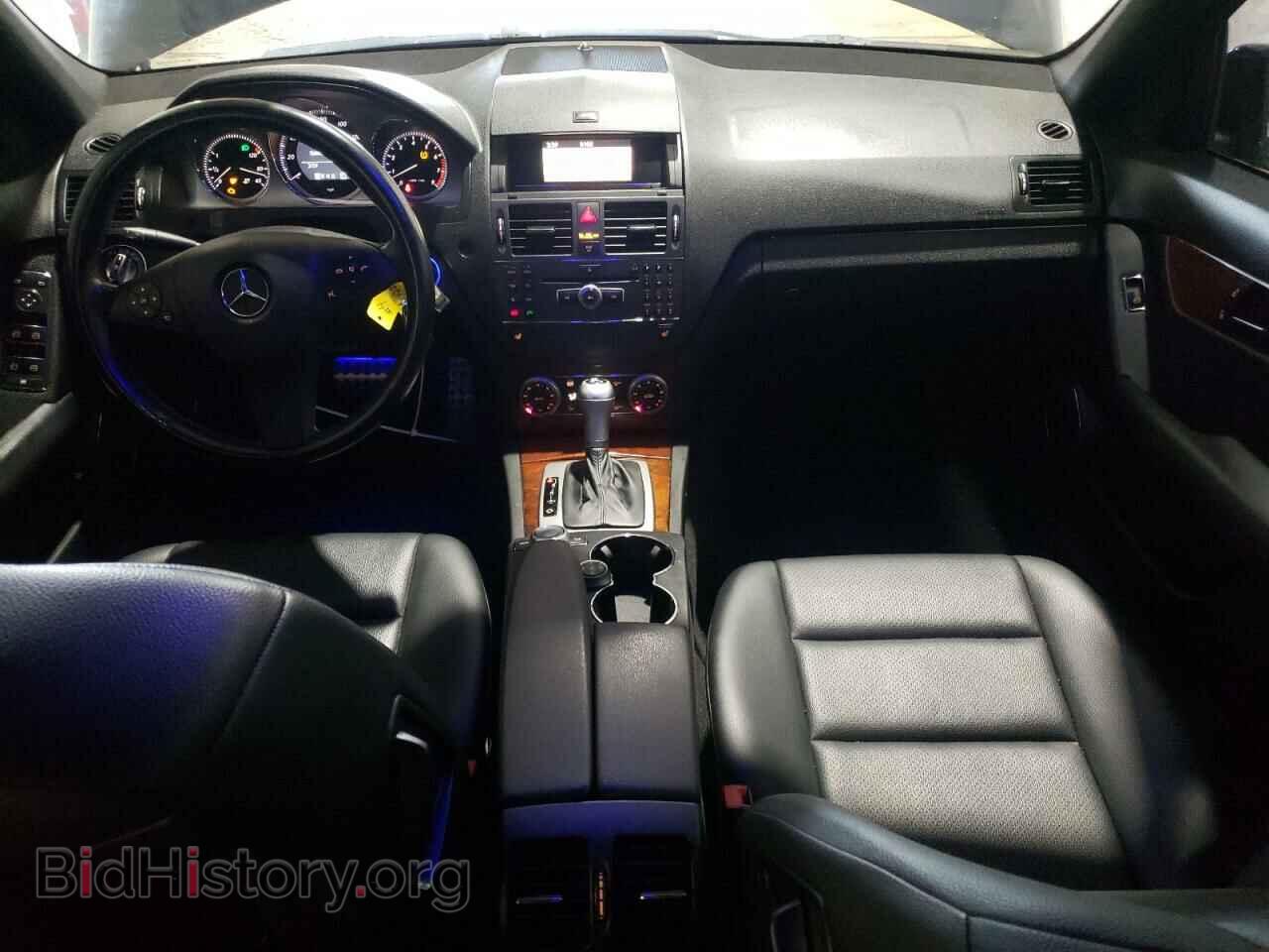 2010 MERCEDES-BENZ C-CLASS - VIN: WDDGF8BB2AR127832 - Фото 8