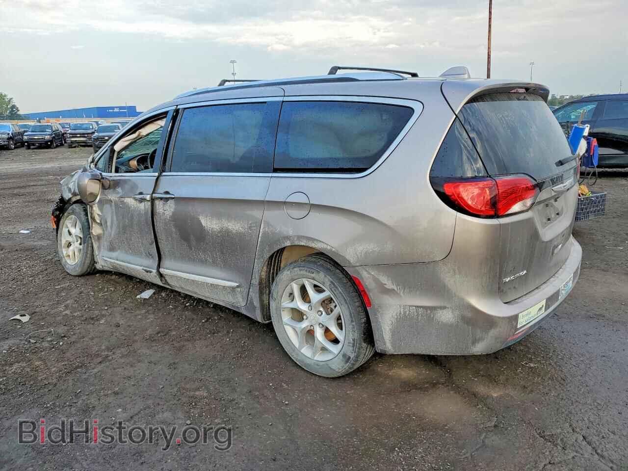 2017 CHRYSLER PACIFICA - VIN: 2C4RC1EG4HR684143 - Фото 2