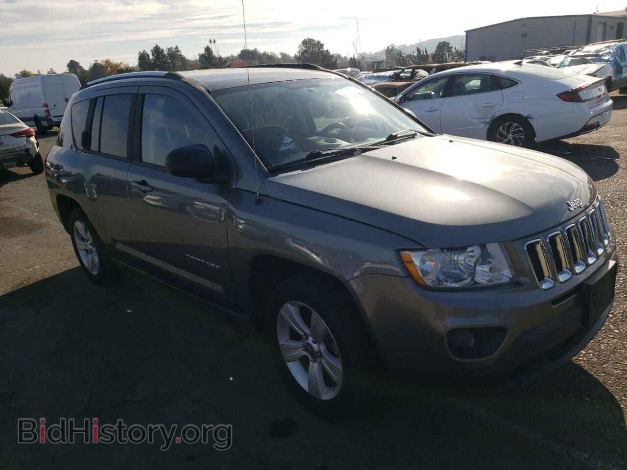 2012 JEEP COMPASS - VIN: 1C4NJDBB6CD621975 - Фото 4