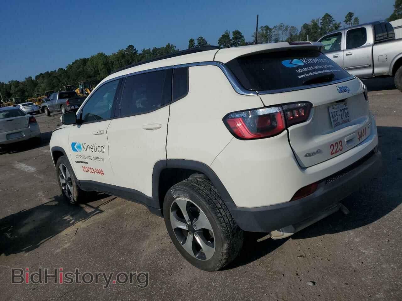 2017 JEEP COMPASS - VIN: 3C4NJDBB1HT628706 - Photo 2