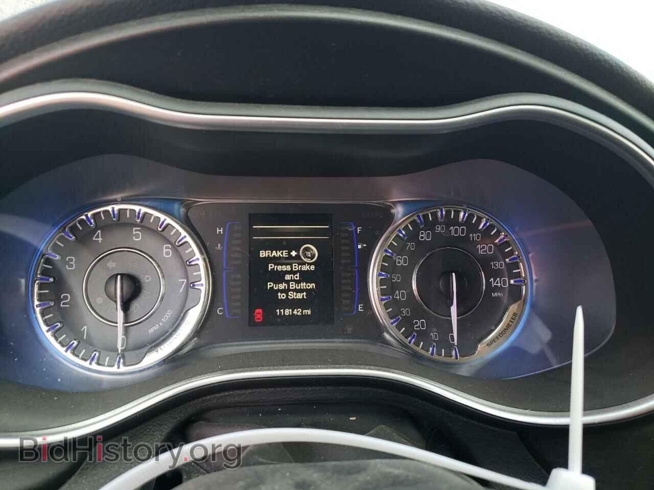 2015 CHRYSLER 200 - VIN: 1C3CCCAB1FN607725 - Фото 9