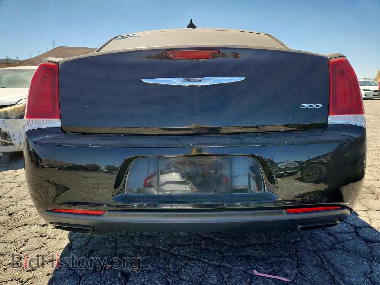2015 CHRYSLER 300 - VIN: 2C3CCAAG0FH813885 - Фото 6