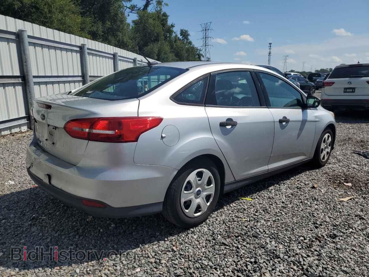 2016 FORD ALL Models - VIN: 1FADP3E28GL279138 - Photo 3