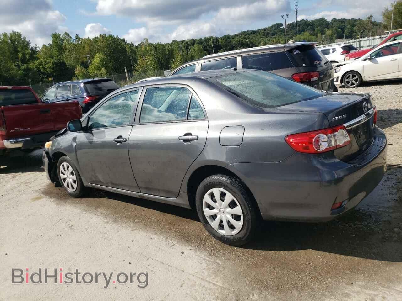 2011 TOYOTA COROLLA - VIN: 2T1BU4EE1BC553547 - Фото 2