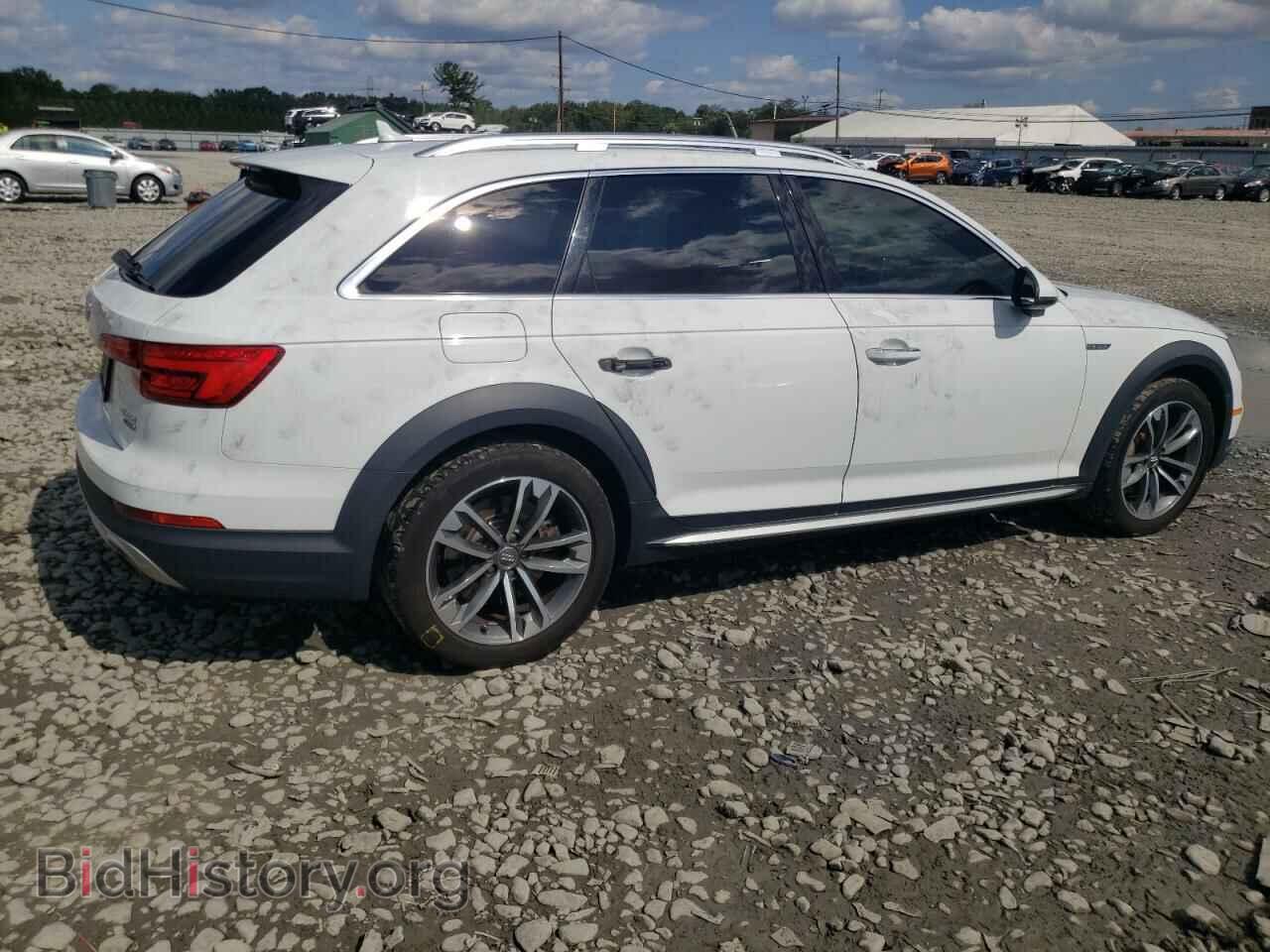 2017 AUDI A4 - VIN: WA18NAF46HA072681 - Photo 3