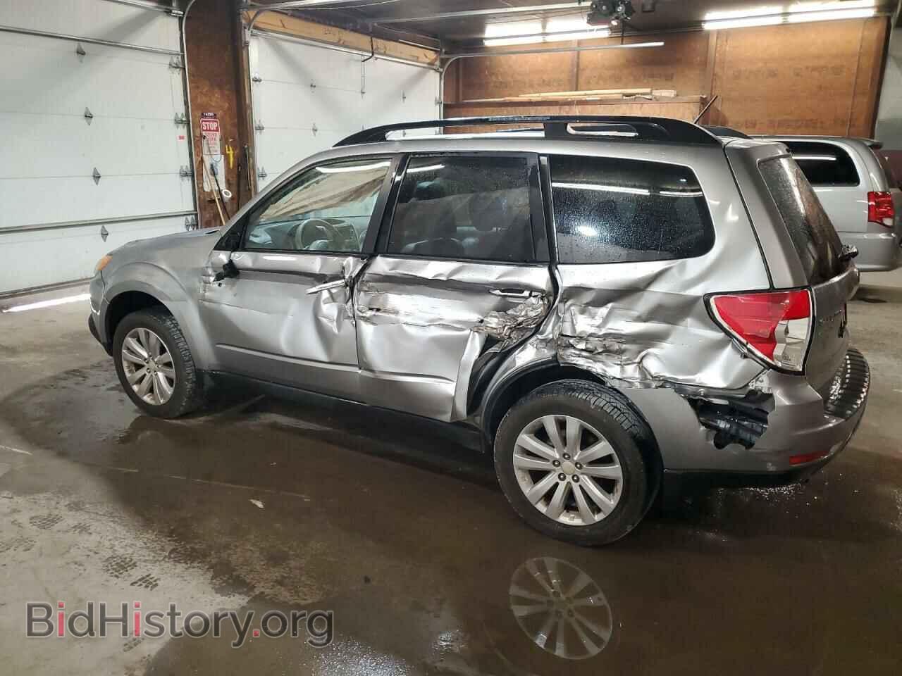 2011 SUBARU FORESTER - VIN: JF2SHAEC8BH780815 - Фото 2