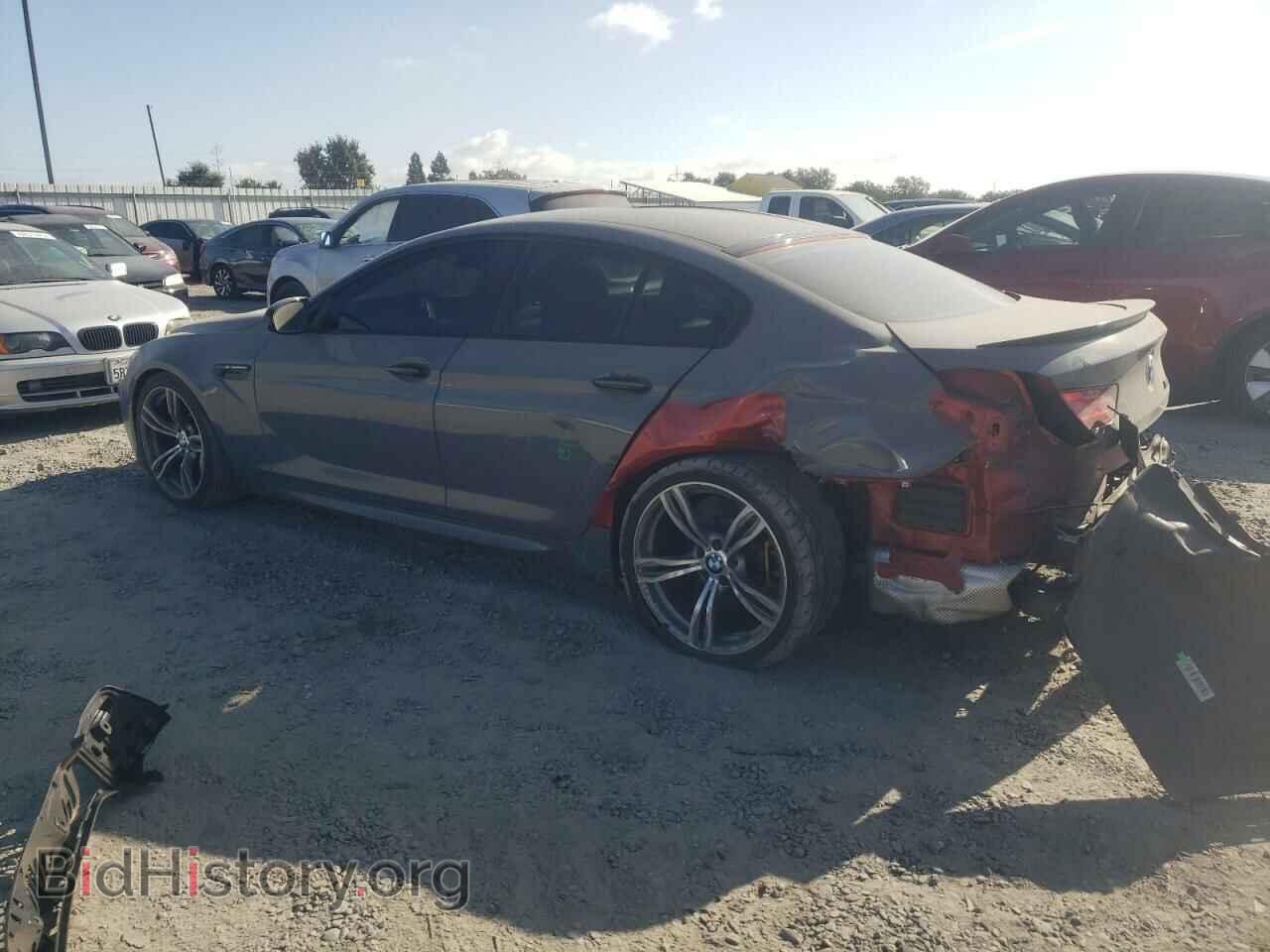 2015 BMW M6 - VIN: WBS6C9C52FD467461 - Фото 2