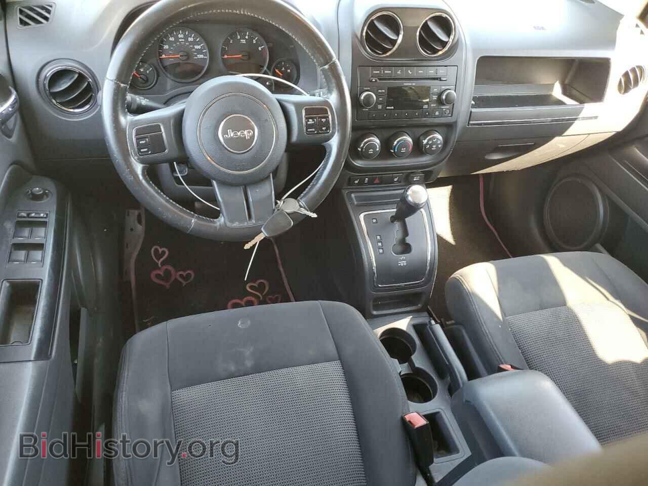 2011 JEEP COMPASS - VIN: 1J4NT1FA8BD155680 - Фото 8