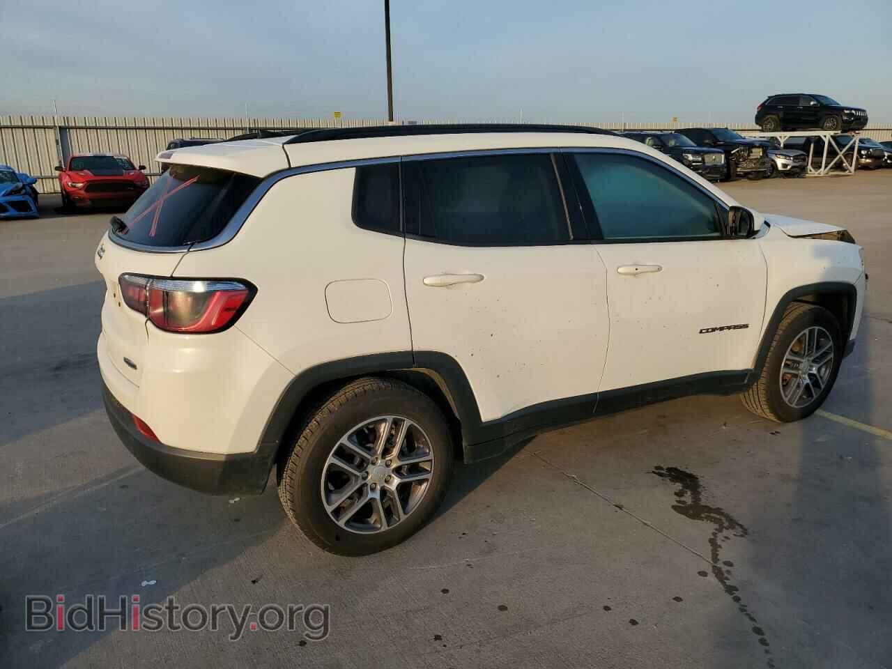 2018 JEEP COMPASS - VIN: 3C4NJCBB2JT488021 - Фото 3