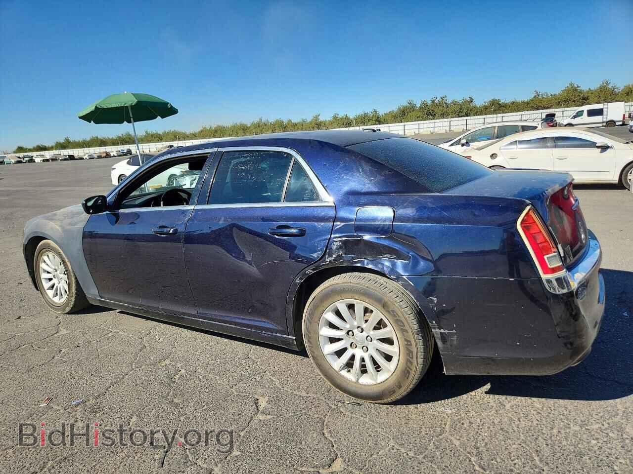 2012 CHRYSLER 300 - VIN: 2C3CCAAG0CH272932 - Фото 2