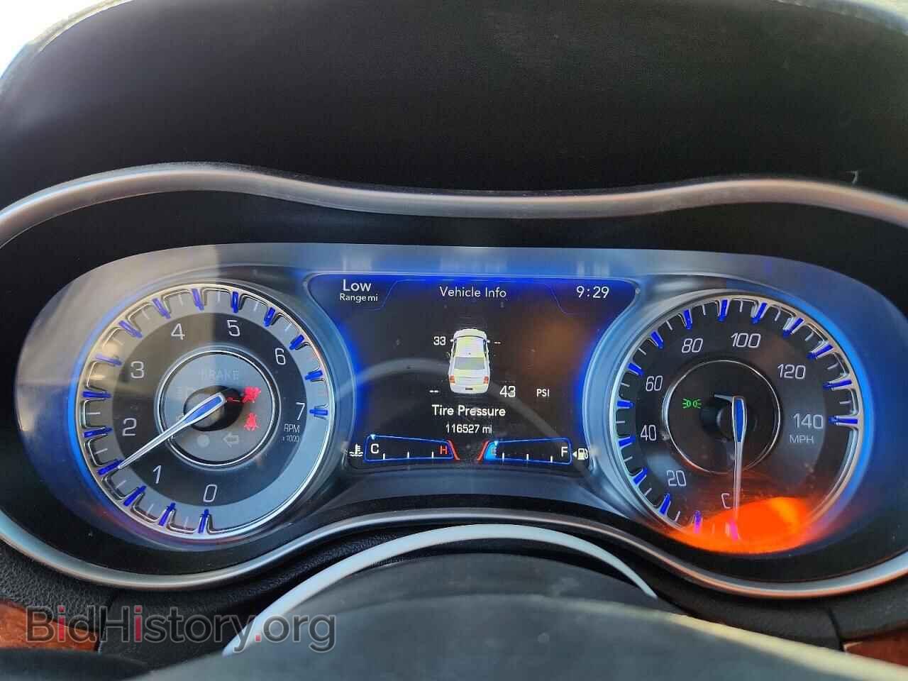 2012 CHRYSLER 300 - VIN: 2C3CCAAG0CH272932 - Фото 9