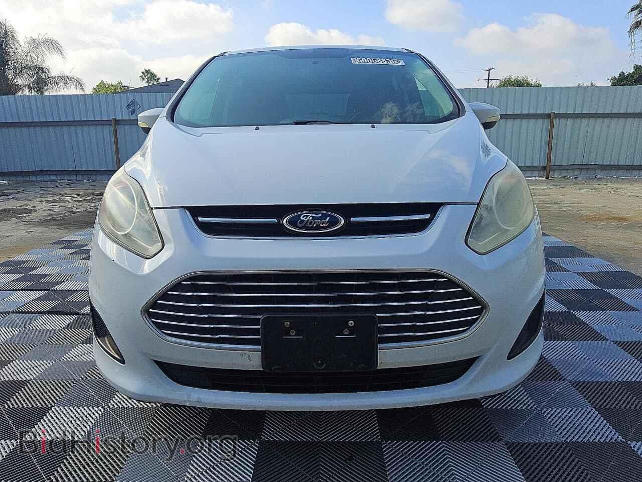 2013 FORD CMAX - VIN: 1FADP5AU3DL524426 - Photo 5