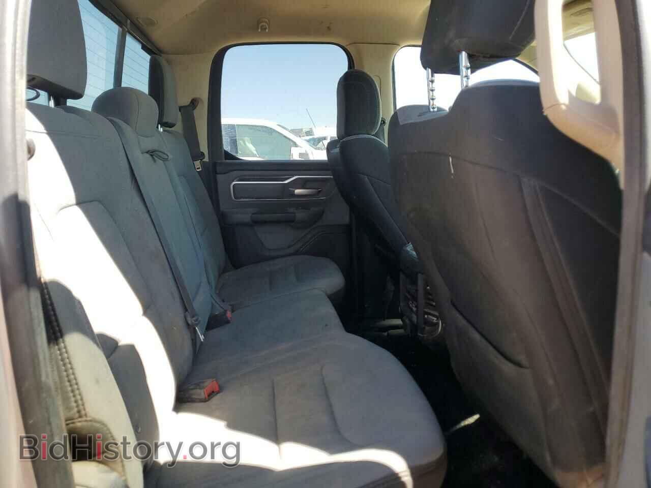 2019 RAM 1500 - VIN: 1C6SRFBT7KN656699 - Фото 10