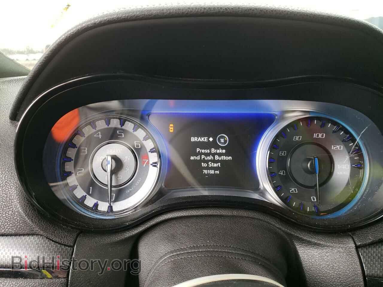 2016 CHRYSLER 300 - VIN: 2C3CCAGG9GH142564 - Фото 9