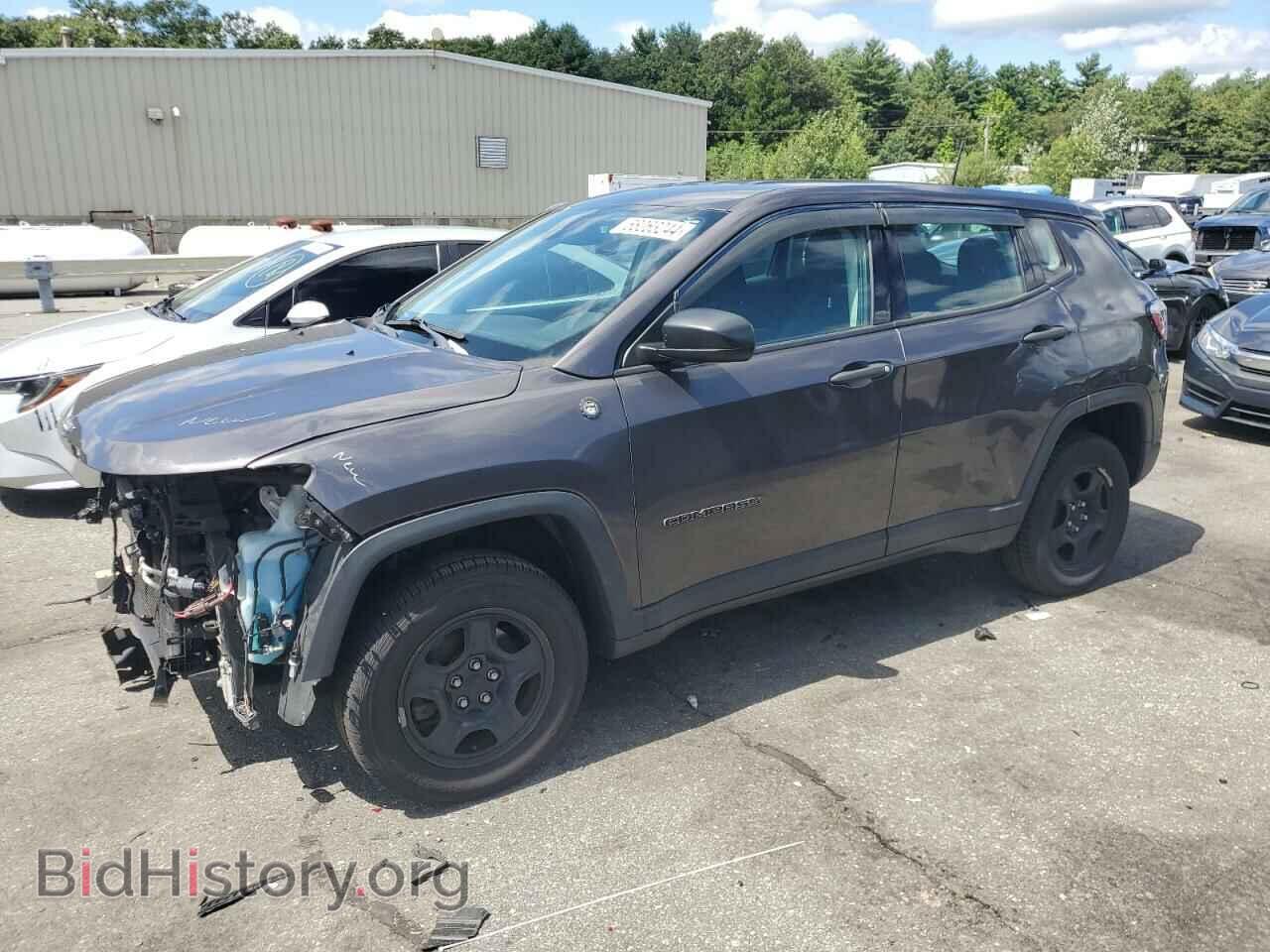 Фотография 3C4NJDAB8JT480190 - JEEP COMPASS 2018