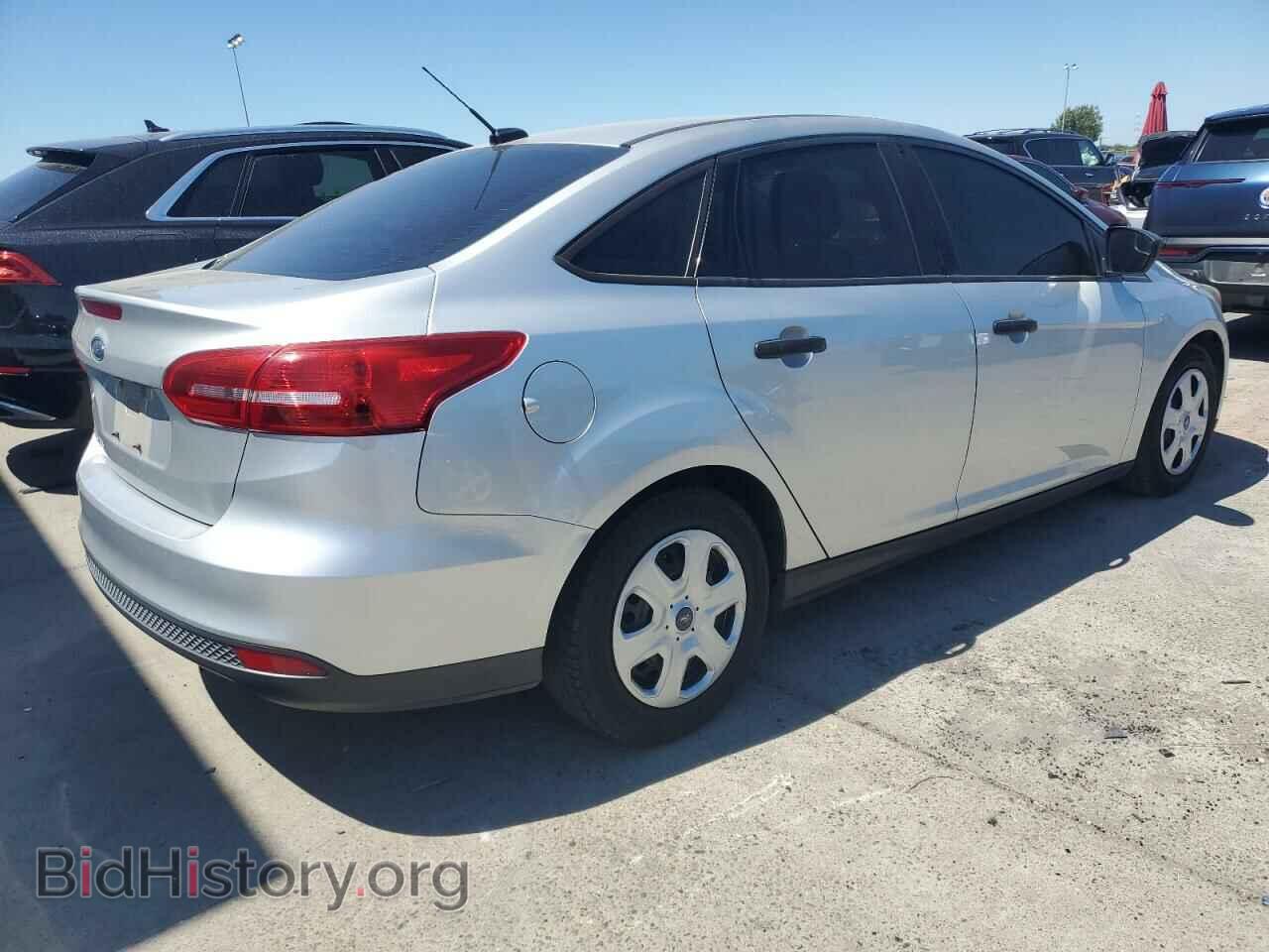 2017 FORD FOCUS - VIN: 1FADP3E25HL246129 - Фото 3