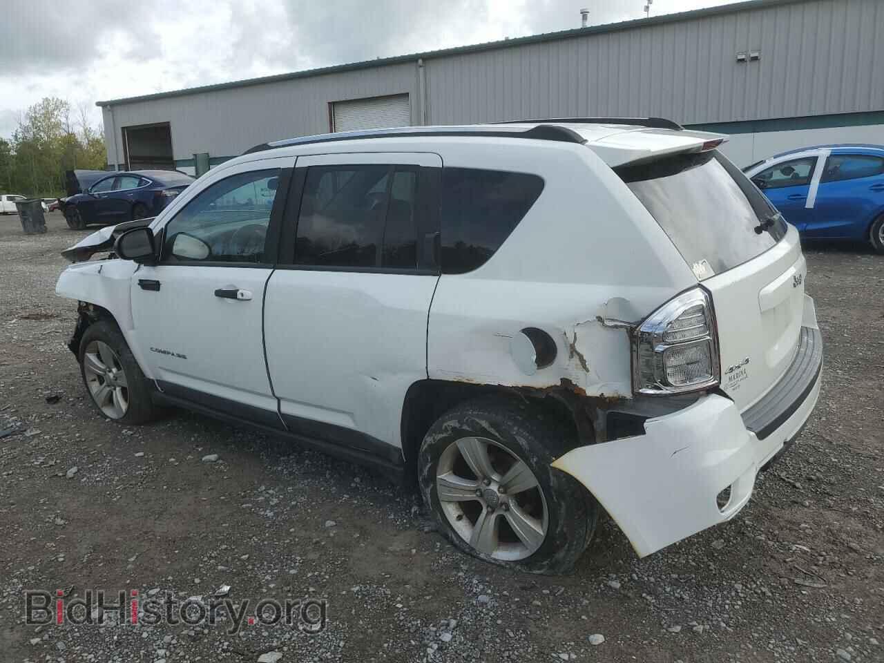 2011 JEEP COMPASS - VIN: 1J4NF1FB6BD276675 - Фото 2