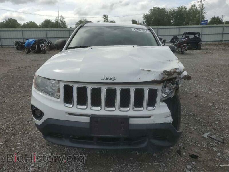 2011 Jeep COMPASS (VIN 1J4NF1FB6BD276675) — photo 5 of 14