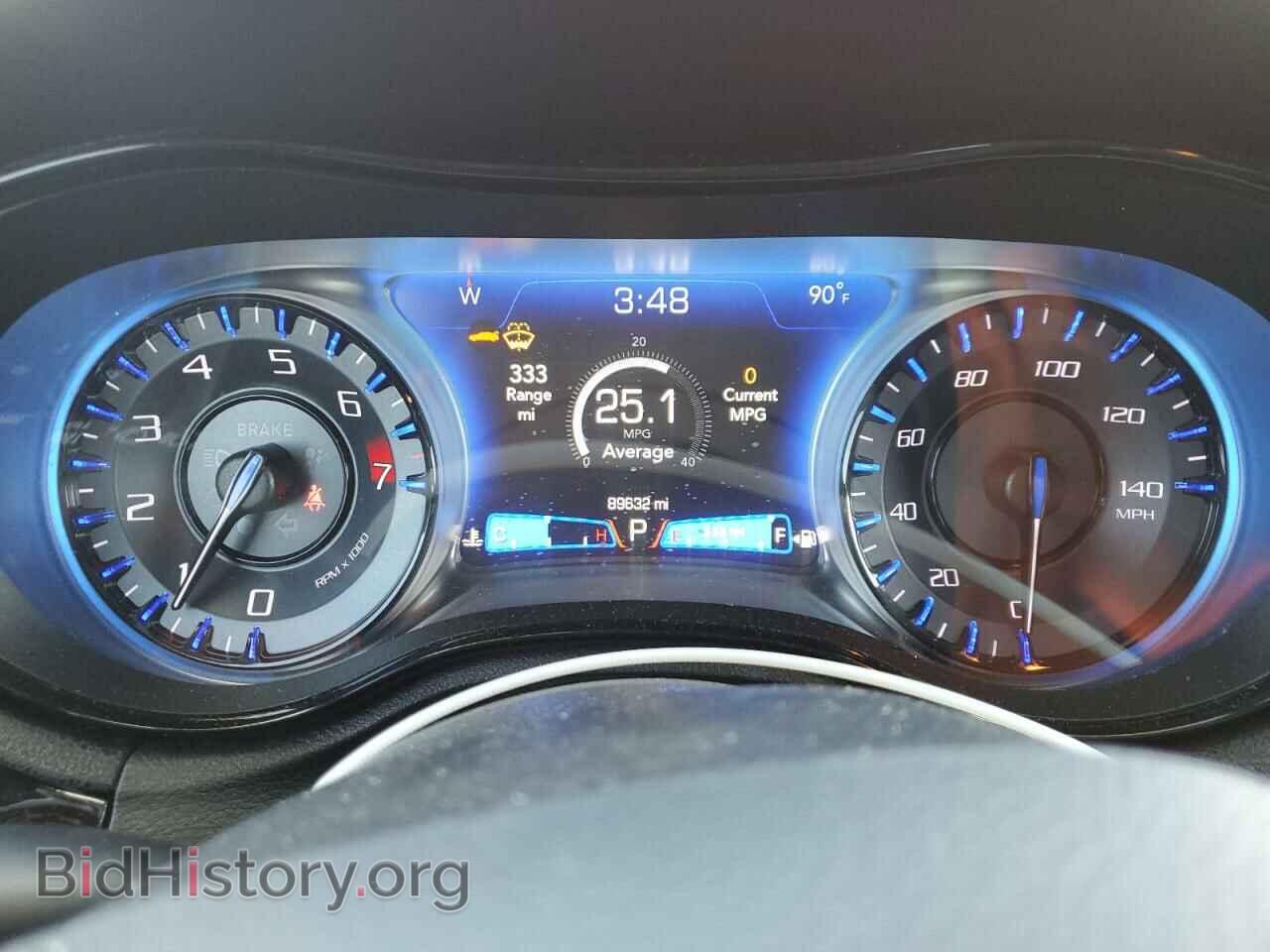 2019 CHRYSLER 300 - VIN: 2C3CCAGG2KH689877 - Фото 9