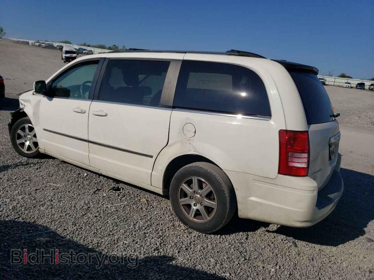2009 CHRYSLER MINIVAN - VIN: 2A8HR54119R528019 - Фото 2