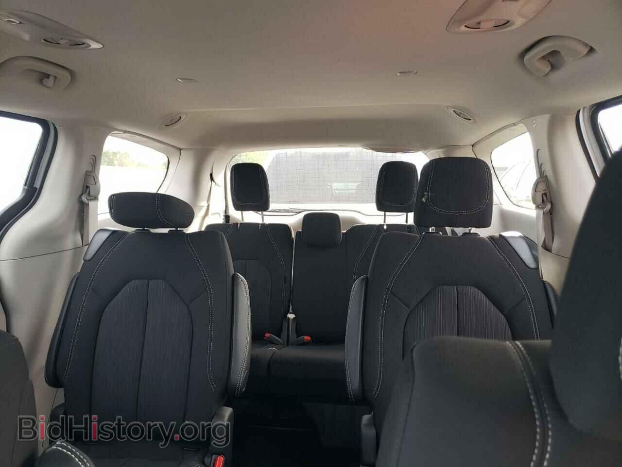 2024 CHRYSLER MINIVAN - VIN: 2C4RC1CG1RR141191 - Фото 10