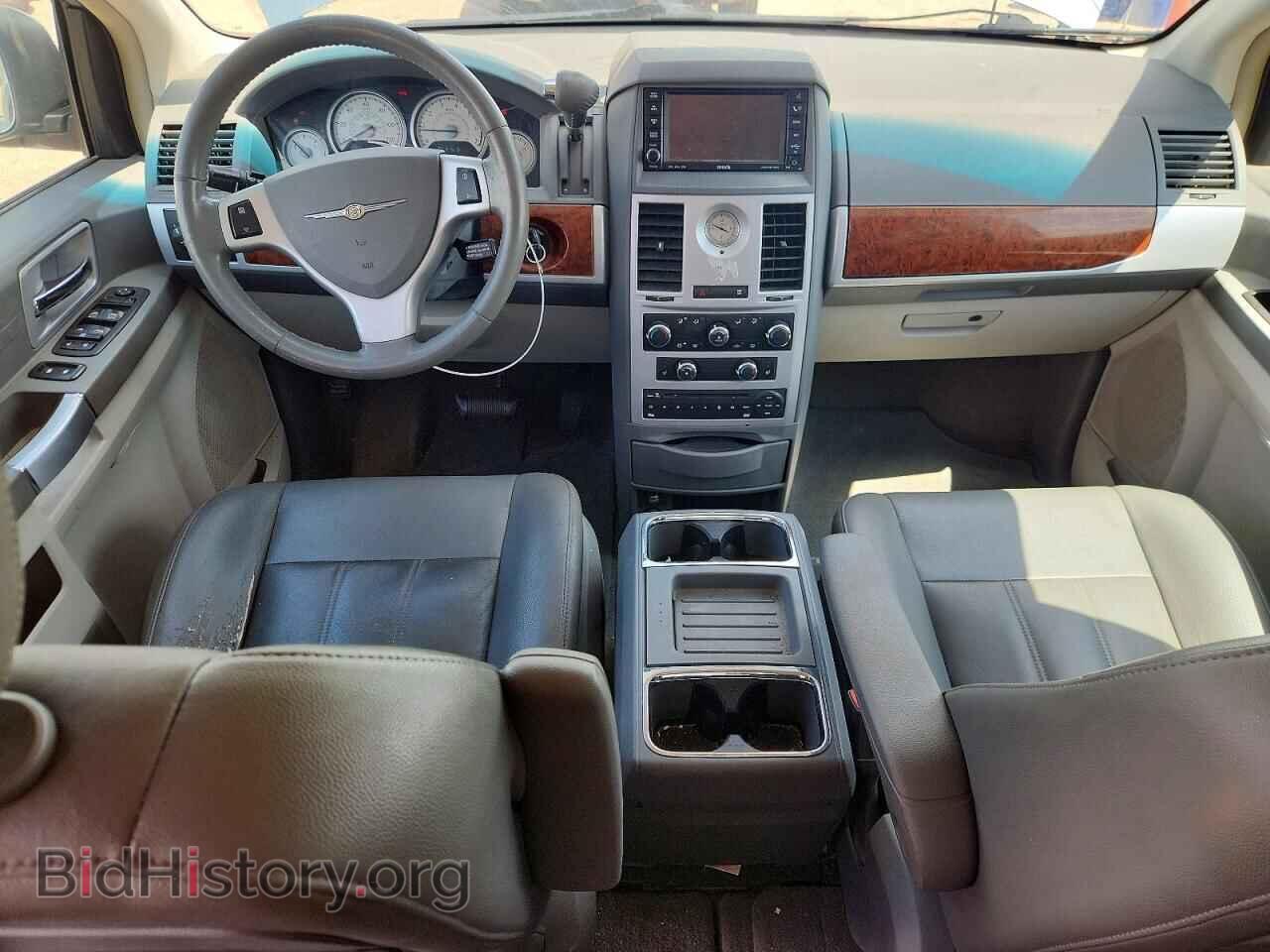 2008 CHRYSLER MINIVAN - VIN: 2A8HR54P58R822347 - Фото 8