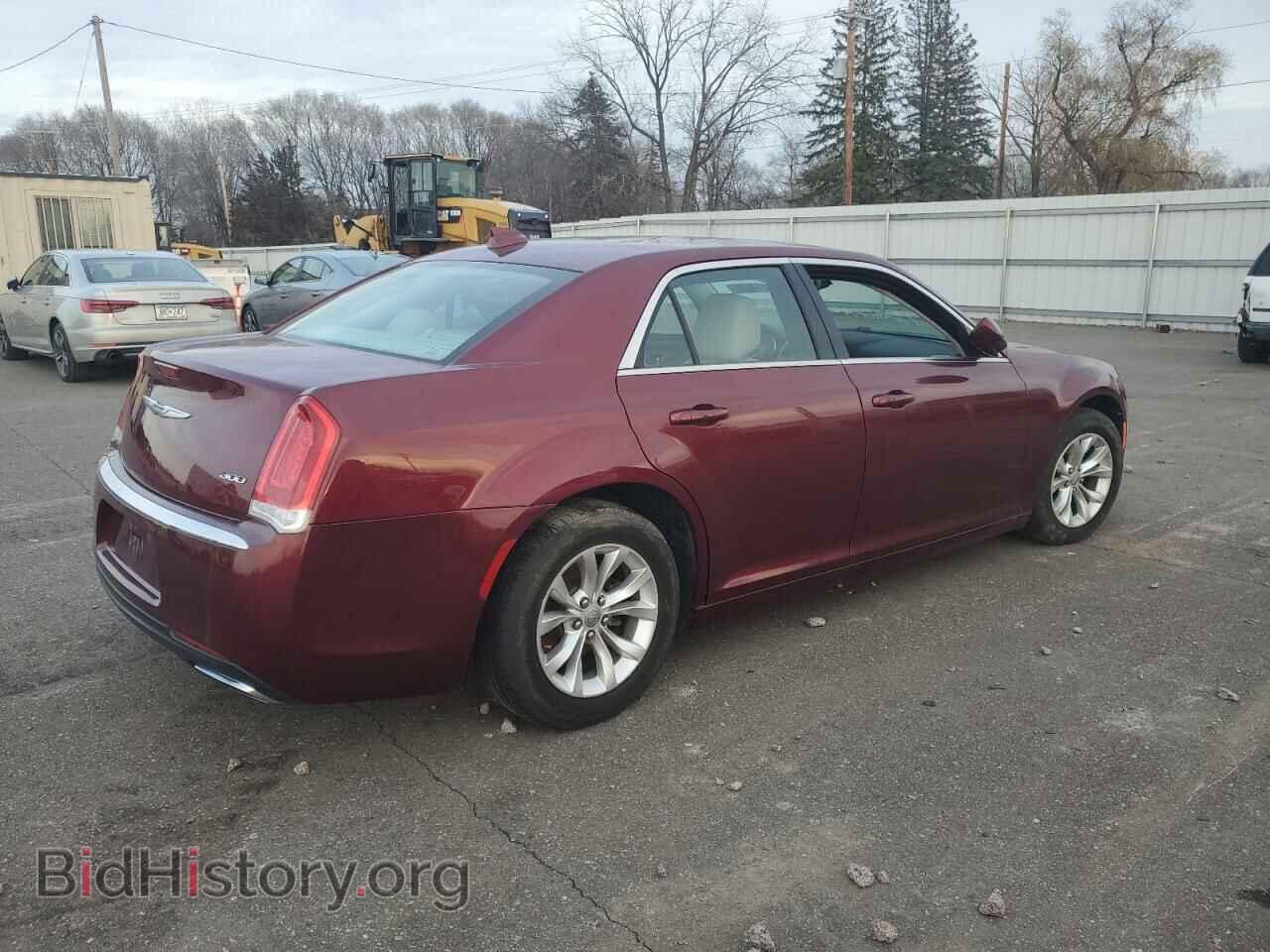 2015 CHRYSLER 300 - VIN: 2C3CCAAG6FH830528 - Фото 3