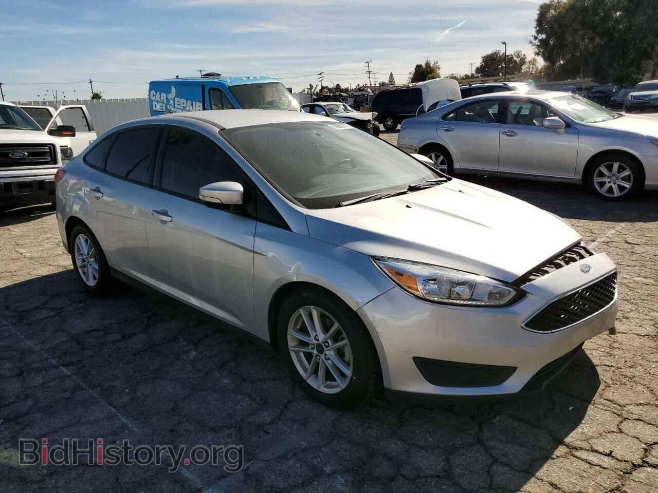 2017 FORD FOCUS - VIN: 1FADP3F23HL206372 - Photo 4